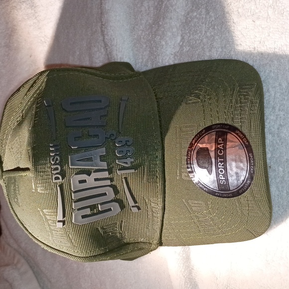 CURACAO BASEBALL CAP - Picture 4 of 5